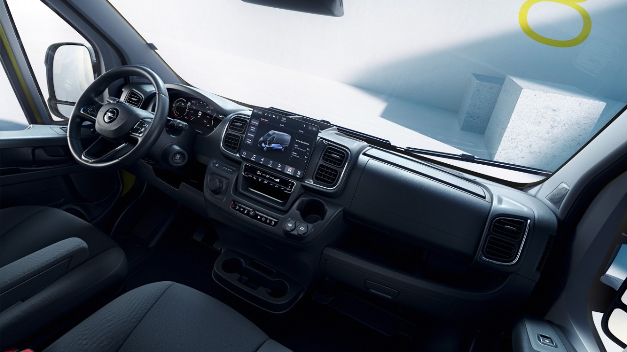 Pogled iznutra na novi Opel Movano Electric