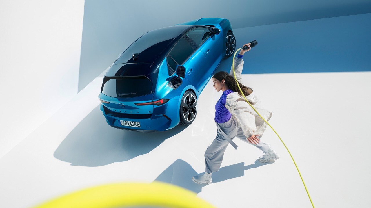 OPel, Astra, Hatchback, Hybrid, Rear